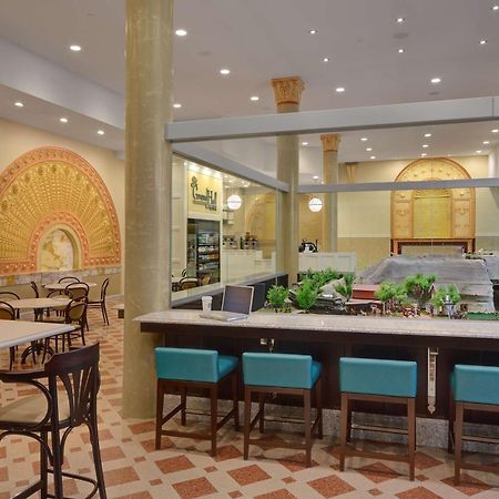 St. Louis Union Station Hotel, Curio Collection By Hilton Exterior photo